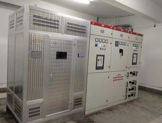 高壓電容補(bǔ)償柜特點(diǎn)