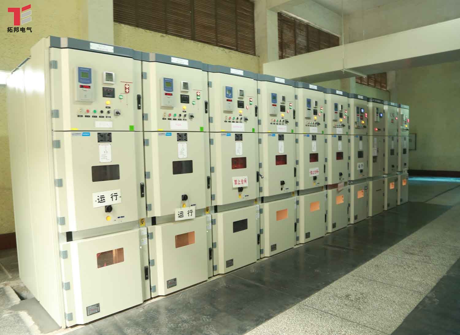 KYN28A-12金屬鎧裝抽出式開關設備